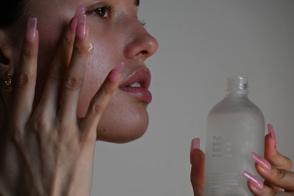 Stap voor stap naar een frisse huid met een algemene skincare routine